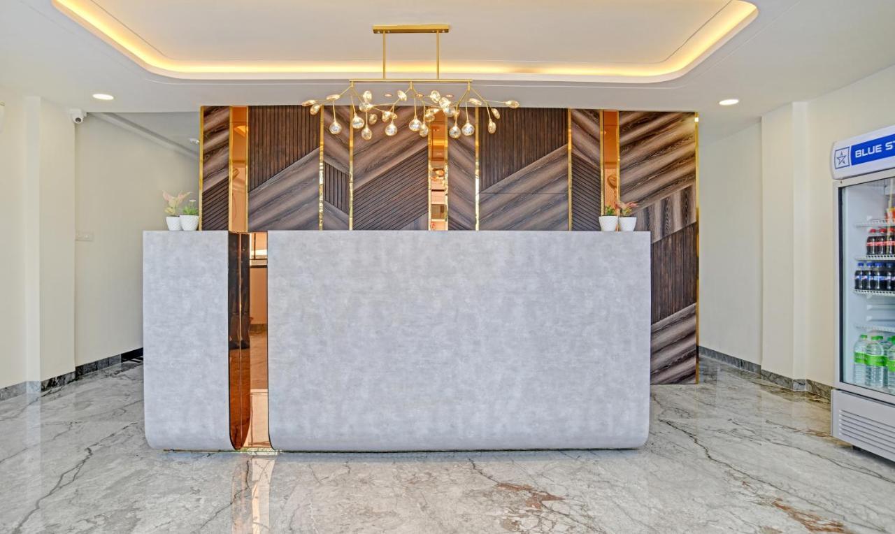 Itsy Hotels Phoenix Indore Bagian luar foto