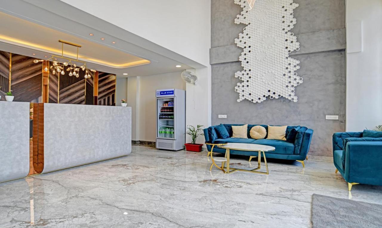 Itsy Hotels Phoenix Indore Bagian luar foto